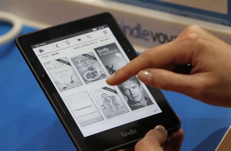 O aplicativo Kindle é otimizado para dispositivos que usam o sistema Android em uma interface bonita e fácil de usar. Você terá acesso à nossa biblioteca de mais de um milhão de eBooks Kindle. Faça sua escolha e leia um trecho no aplicativo antes de decidir comprá-lo na amazon.com.br. Com a tecnologia Whispersync da Amazon, você ...